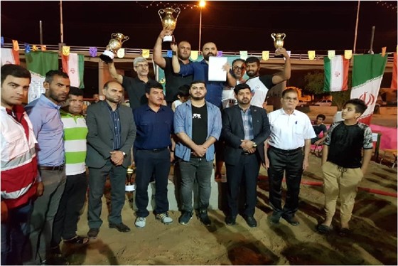پایان رقابت های کشتی ساحلی انتخابی باشگاههای خوزستان(( جام رمضان و یادواره شادروان پهلوان منصور ارجمندپور)) / شوشتر: